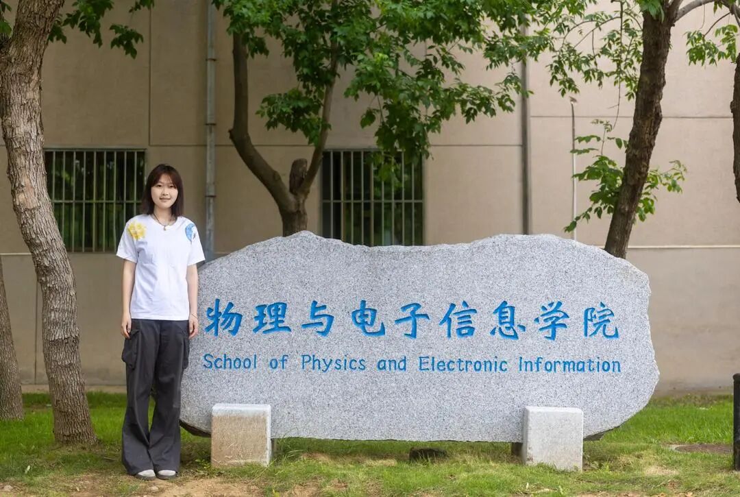2768C